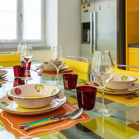 Apartamento Pop House Vicino A Piazza San Carlo Turim